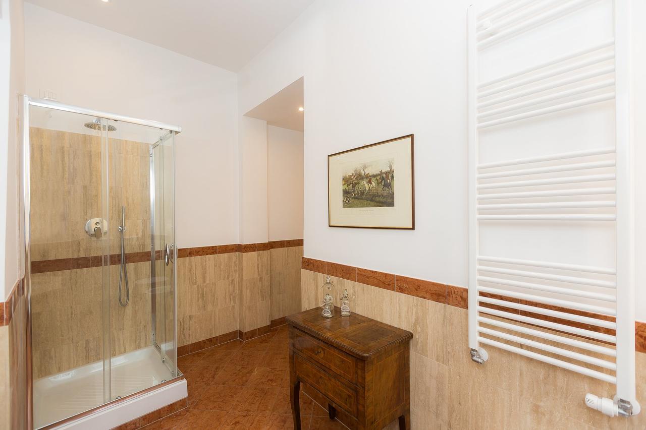Prestigious Apartment Via Barberini Рим Екстериор снимка